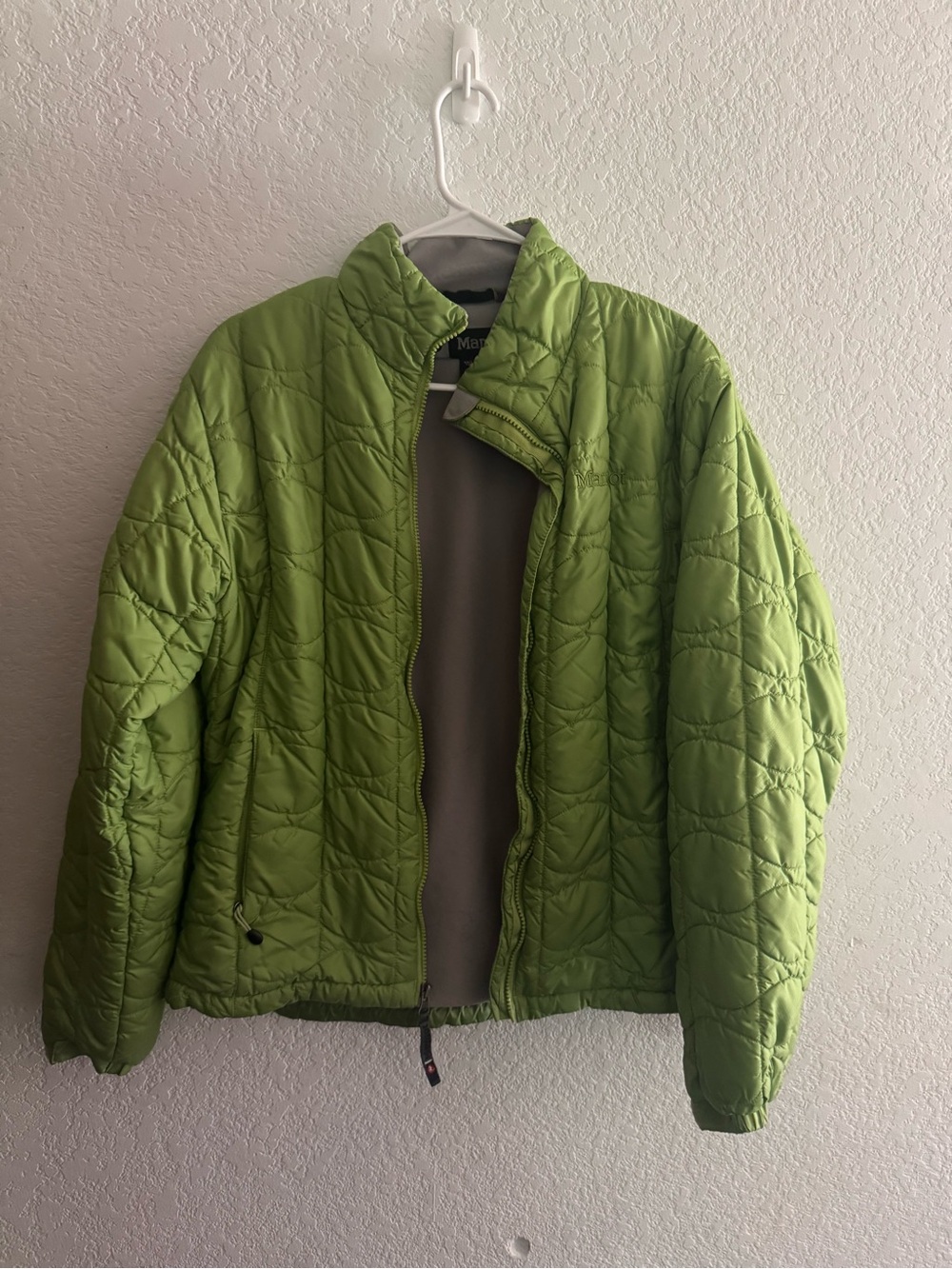 Vintage 90s Marmot womens Quilted Puffer Jacket - Bright Green